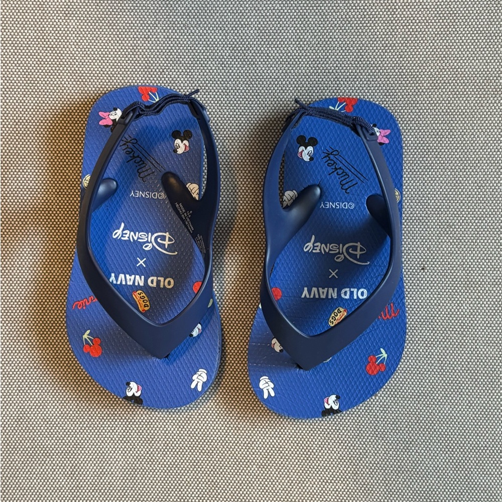 Old Navy x Disney Blue Kids' Mickey Flip Flops, Size 6